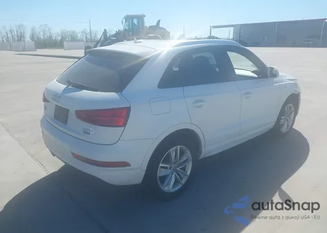 2018 Audi Q3 2.0T Premium/2.0T Sport Premium z USA, uszkodzony, nr VIN WA1ECCFS7JR026917